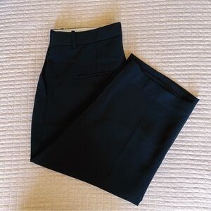 Aritzia Effortless Pant